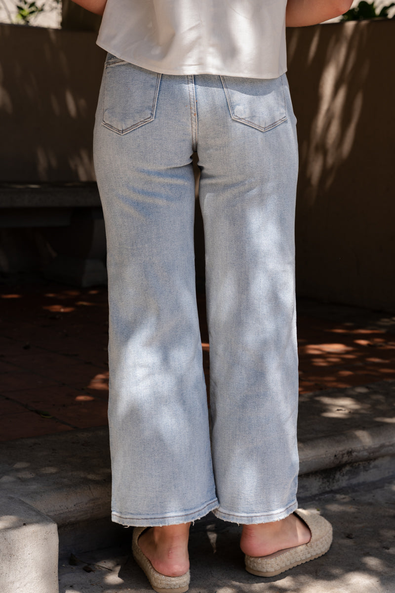 Kenna High Rise Cropped Wide Leg Jeans Light Wash