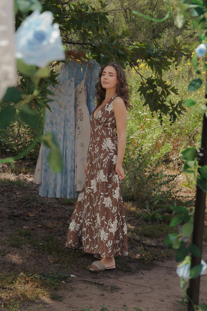 Nalani Sleeveless Open Back Floral Print Midi Dress Brown