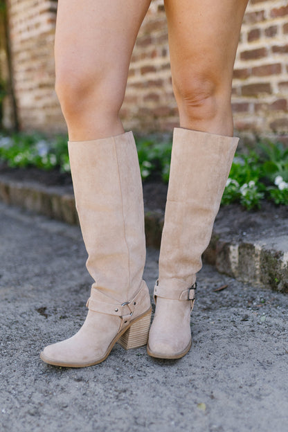 Yanni Boots