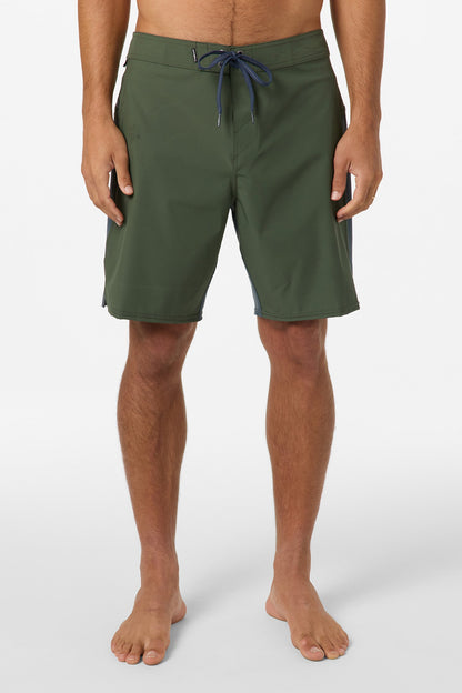 Hyperfreak TRVLR Tech Enduro 19" Boardshorts