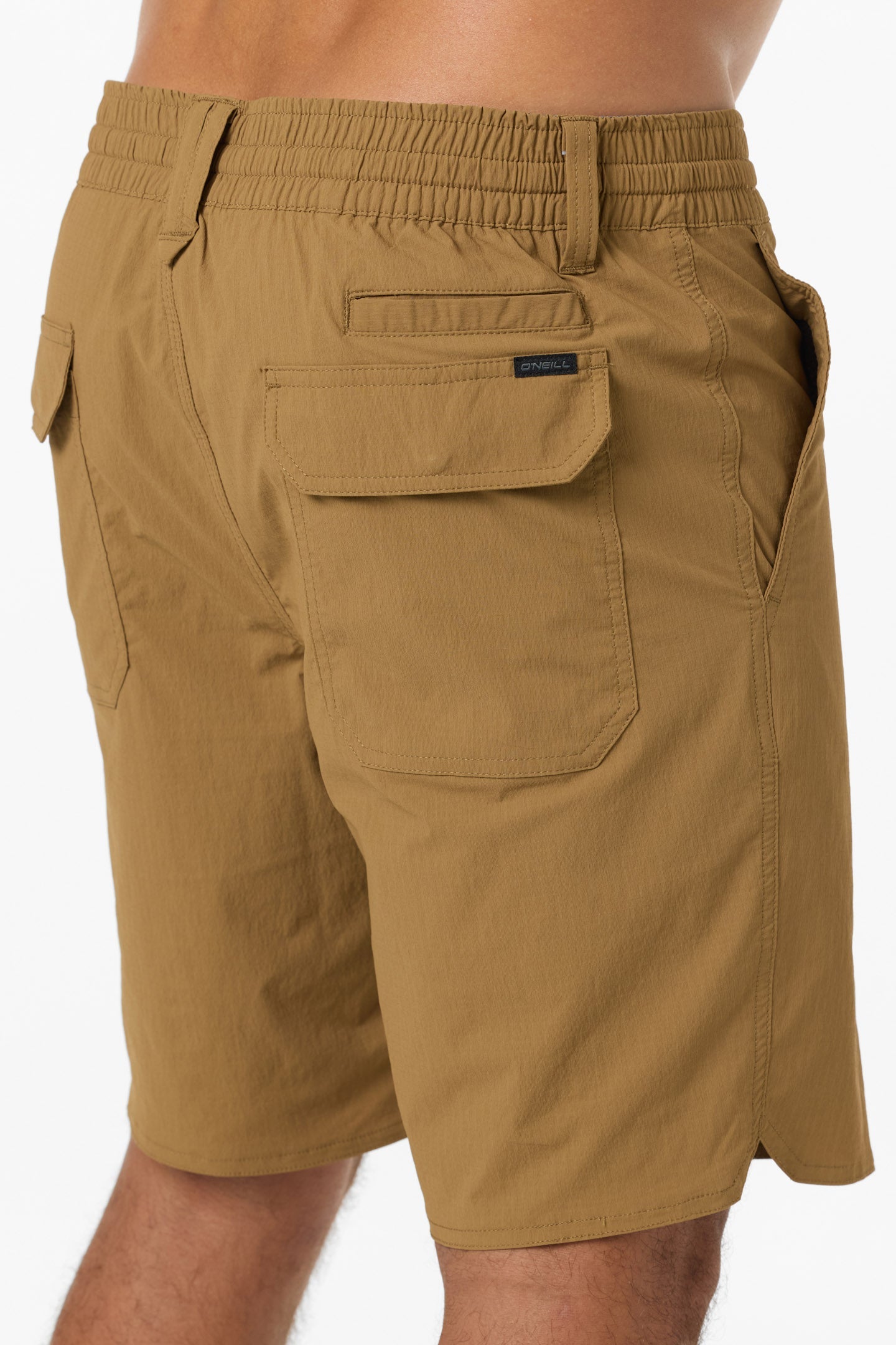 TRVLR Halfback 18" Hybrid Shorts