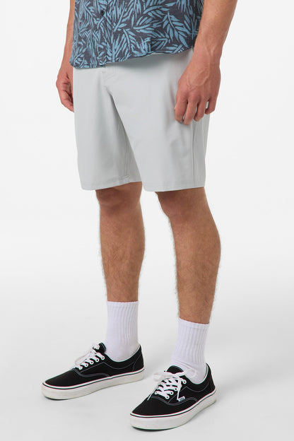 Reserve Heather 19" Hybrid Shorts
