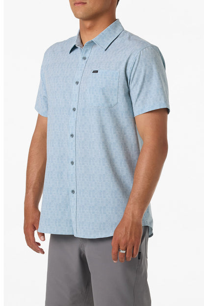 TRVLR UPF Standard Fit Shirt